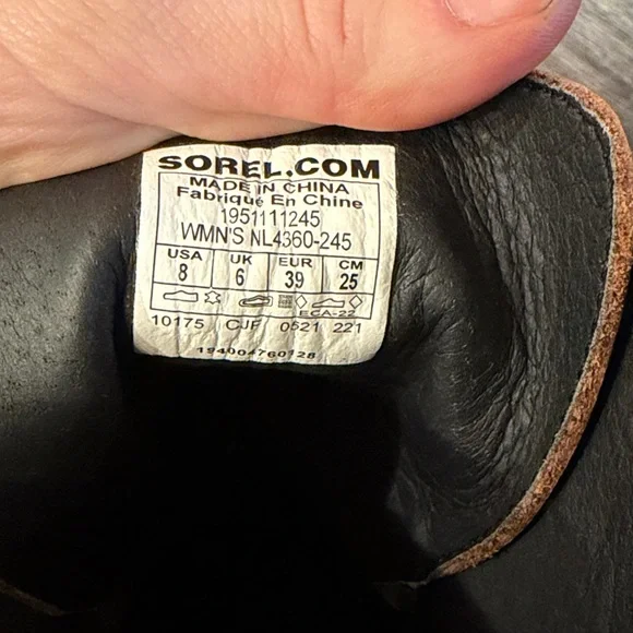 Brand new Sorel Chestnut Lace-Up Leather boots - Picture 3 of 5